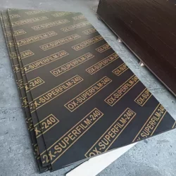 CONTREPLAQUE FILME COFFRAGE MLH "OX-SUPERFILM-240" 2.50MX1.25M